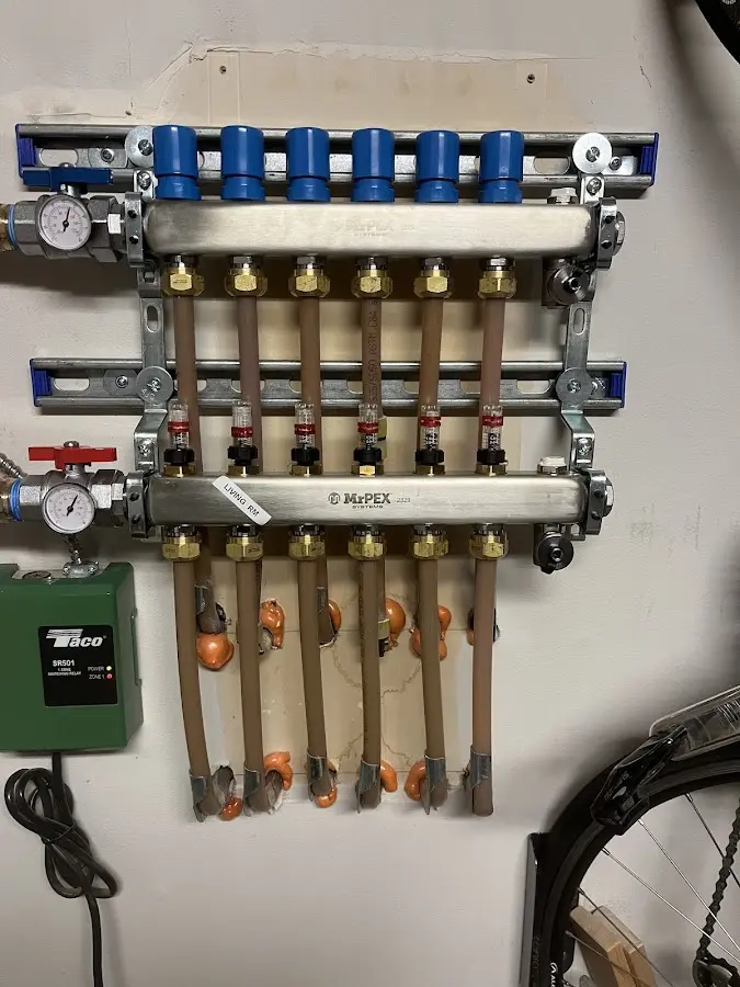 Plumber performing Gas Leak Detection at a residential property in East Richmond Heights